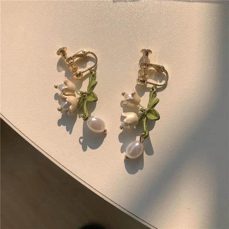 New Design Lily of The Valley Pearl Green Earrings